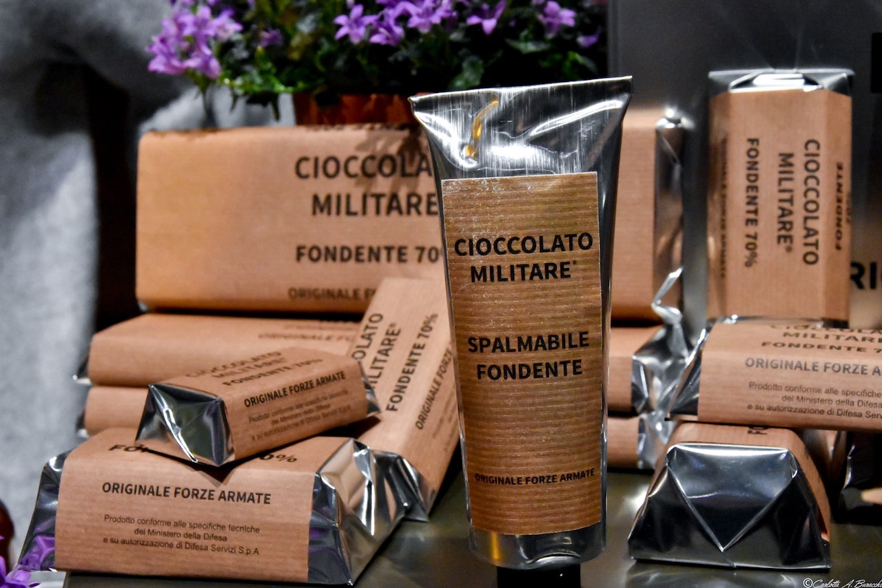 Cioccolato spalmabile ed il cubo di cioccolato militare da Fonderia del Cacao, Taste Firenze 2018