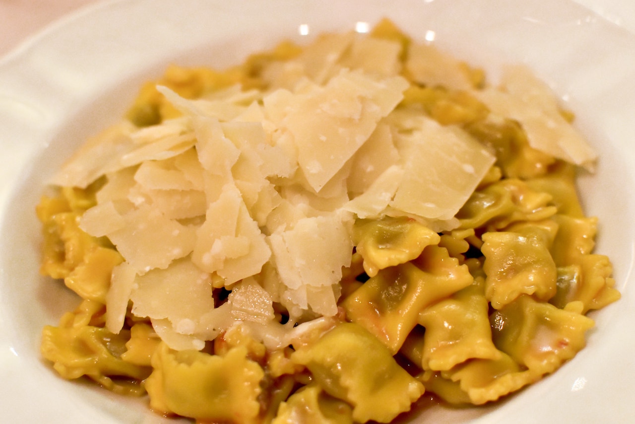 I ravioli del plìn del bistrot Carlo e Camillo a Torino 