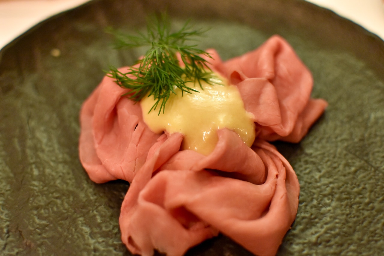 Il vitello tonnato di Carlo e Camillo, bistrot del ristorante Carignano a Torino