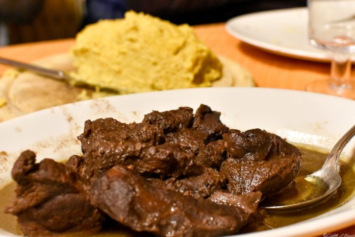 Spezzatino di Cervo e polenta al Rifugio Aquila Nera, Kamauz
