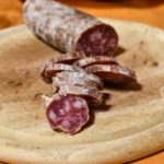 La luganega, salume della Valle dei Mòcheni