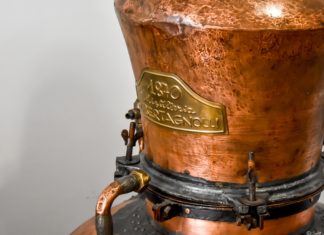 Il vecchio impianto di distillazione della Distilleria Bertagnolli