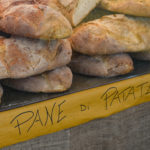 Banco vendita pane patate Garfagnana