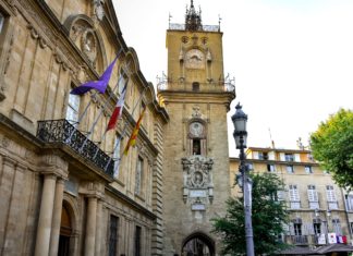 Place de l'Hôtel de Ville ad Aix-en-Provence