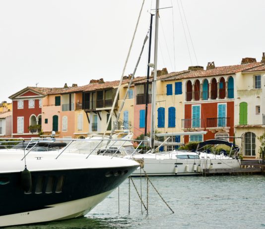 Un giorno a Port Grimaud: la forma dell’acqua