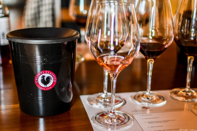 Degustazione dei vini dell'azienda Rocca di Montegrossi