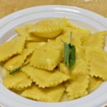 Festa di Santa Cristina Papiano, Tortelli di patate burro e salvia – credits: Carlotta A. Buracchi